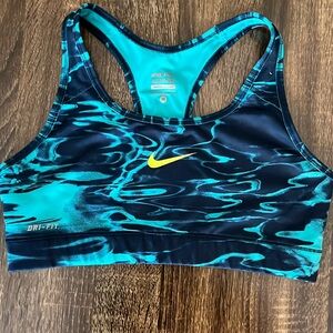 Nike Dri-Fit sports bra size Medium